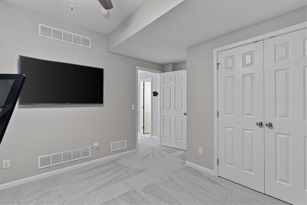 Photo 48 of 53 - 19600 W 98TH Street