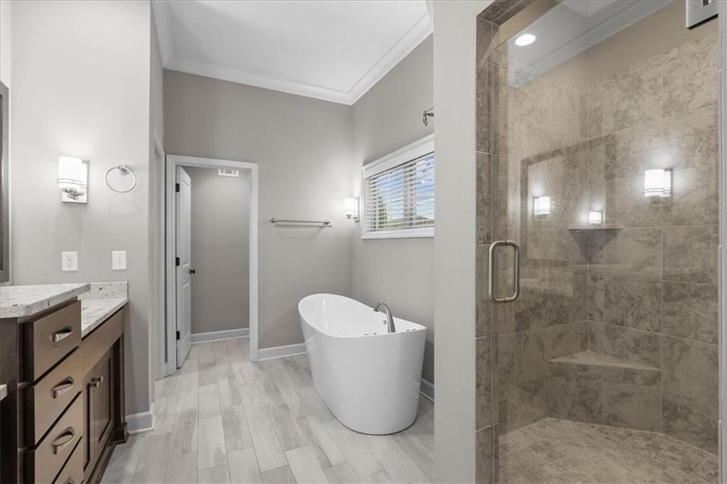 17817 Grandview Street — photo 32