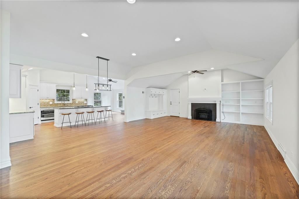 5817 Fontana Drive — photo 7