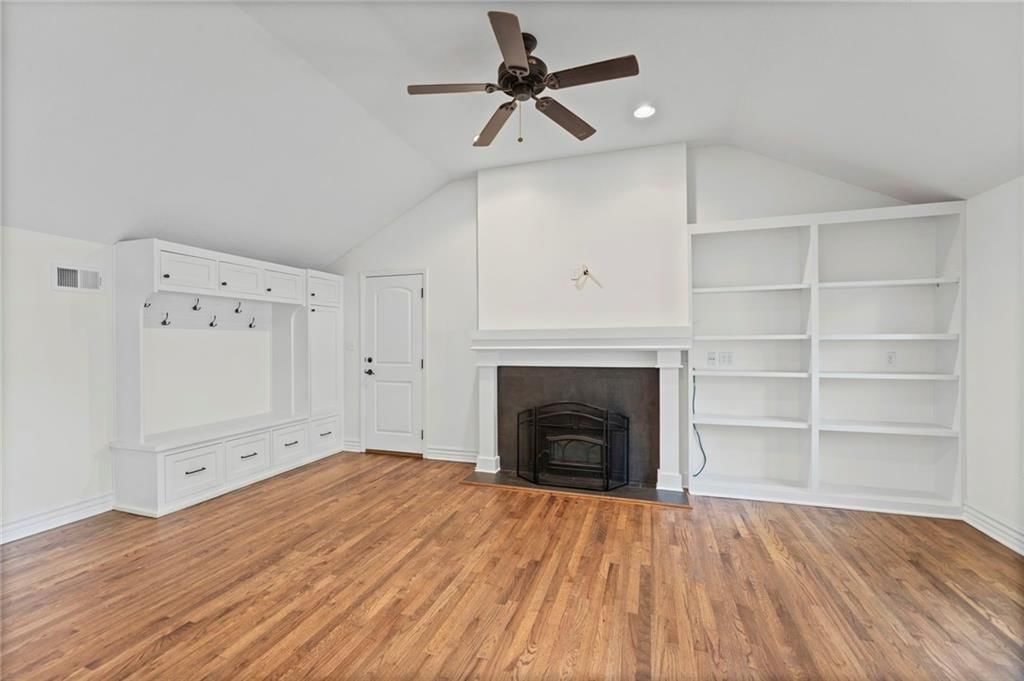 5817 Fontana Drive — photo 10