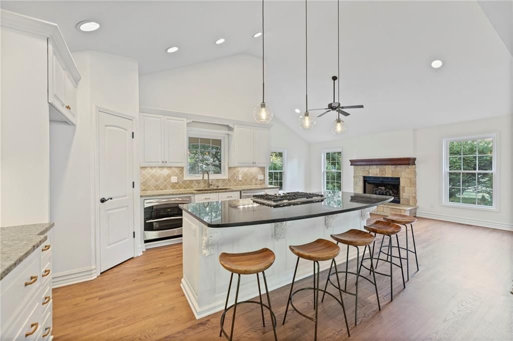 5817 Fontana Drive — photo 13