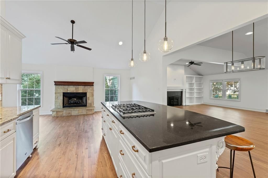 5817 Fontana Drive — photo 17