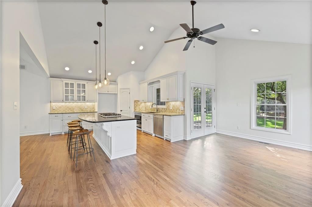 5817 Fontana Drive — photo 19