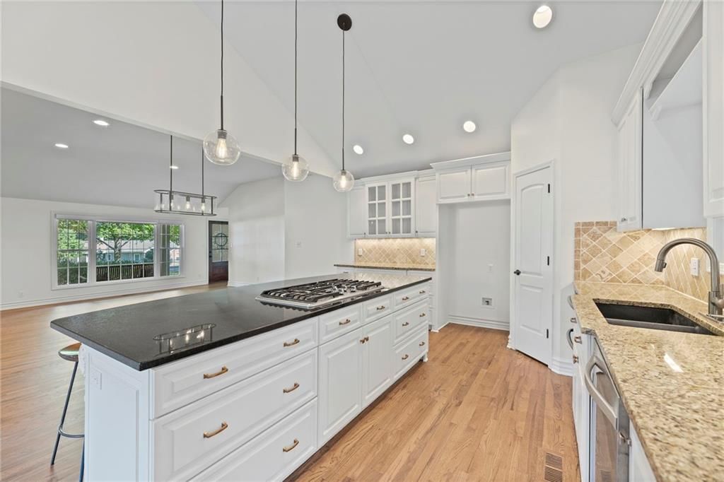 5817 Fontana Drive — photo 21