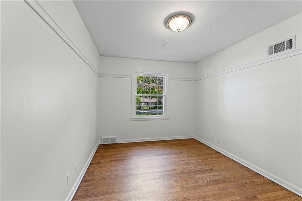 5817 Fontana Drive — photo 40