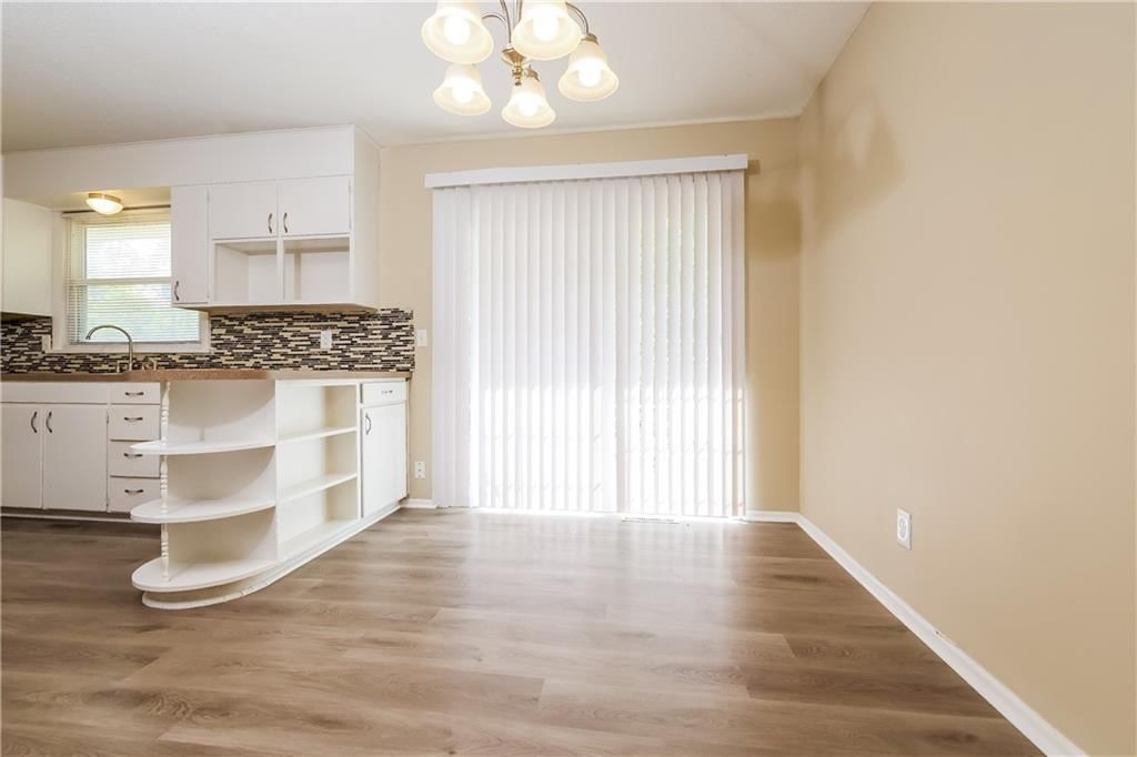 8401 E 92ND Terrace — photo 5