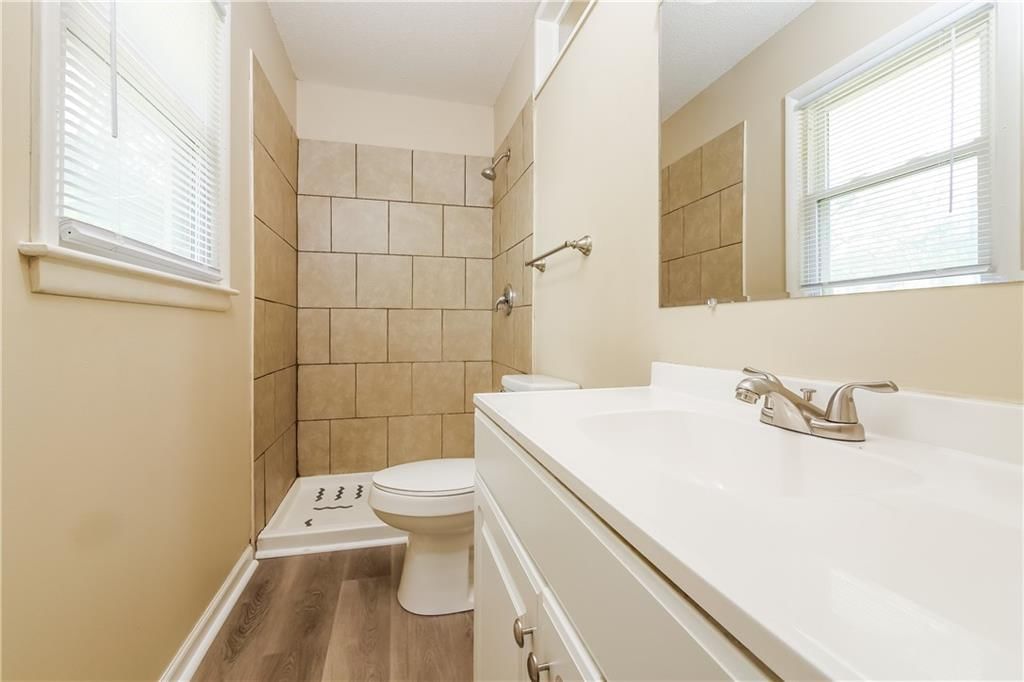 8401 E 92ND Terrace — photo 10