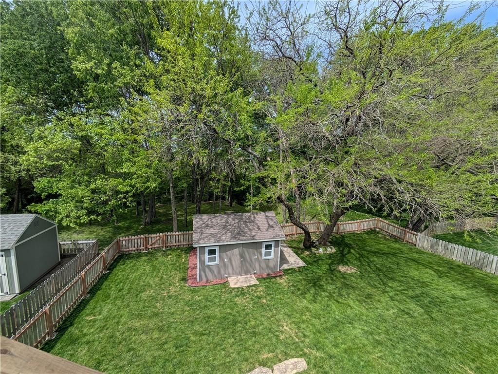804 Chisam Road — photo 2