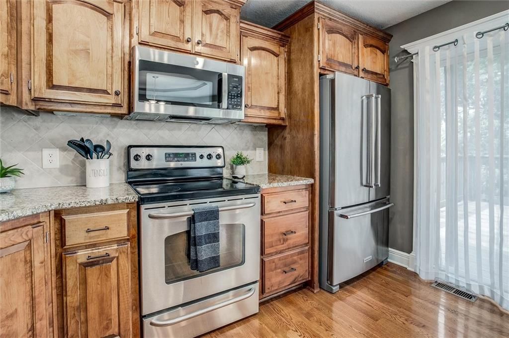 804 Chisam Road — photo 15