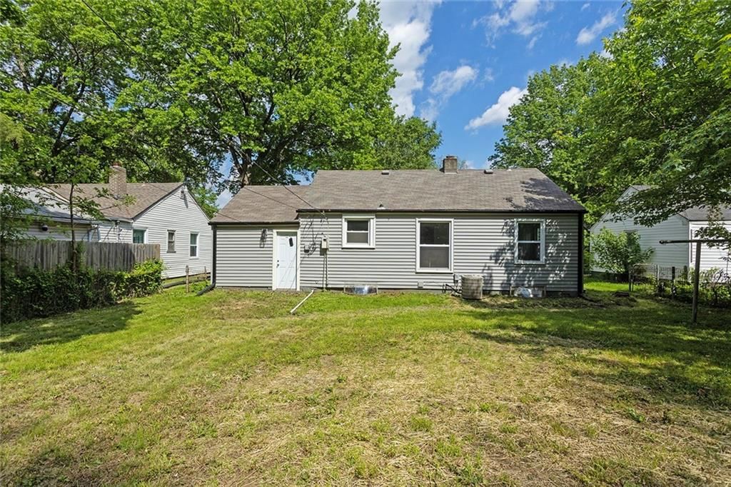 6326 BELLEFONTAINE Avenue — photo 28