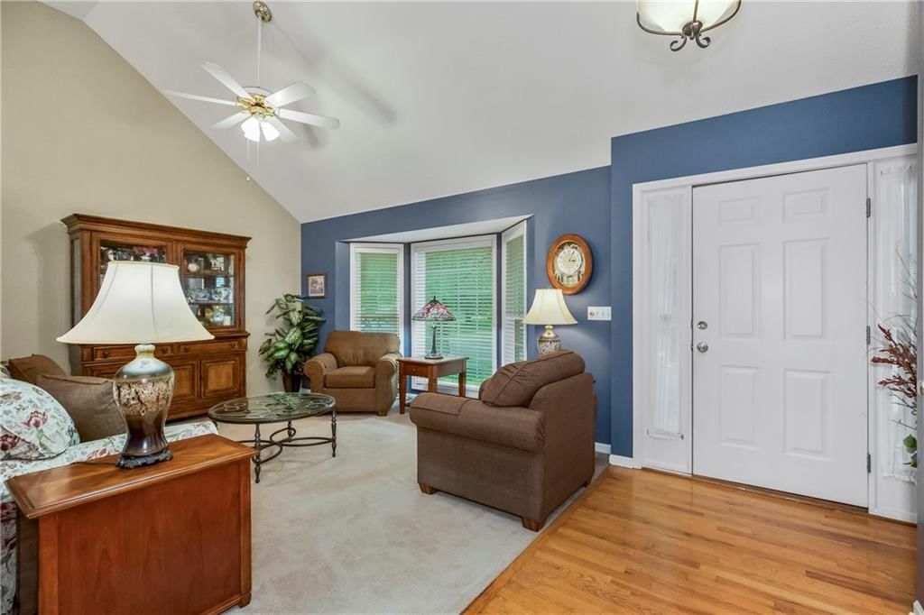 5162 Roundtree Street — photo 4