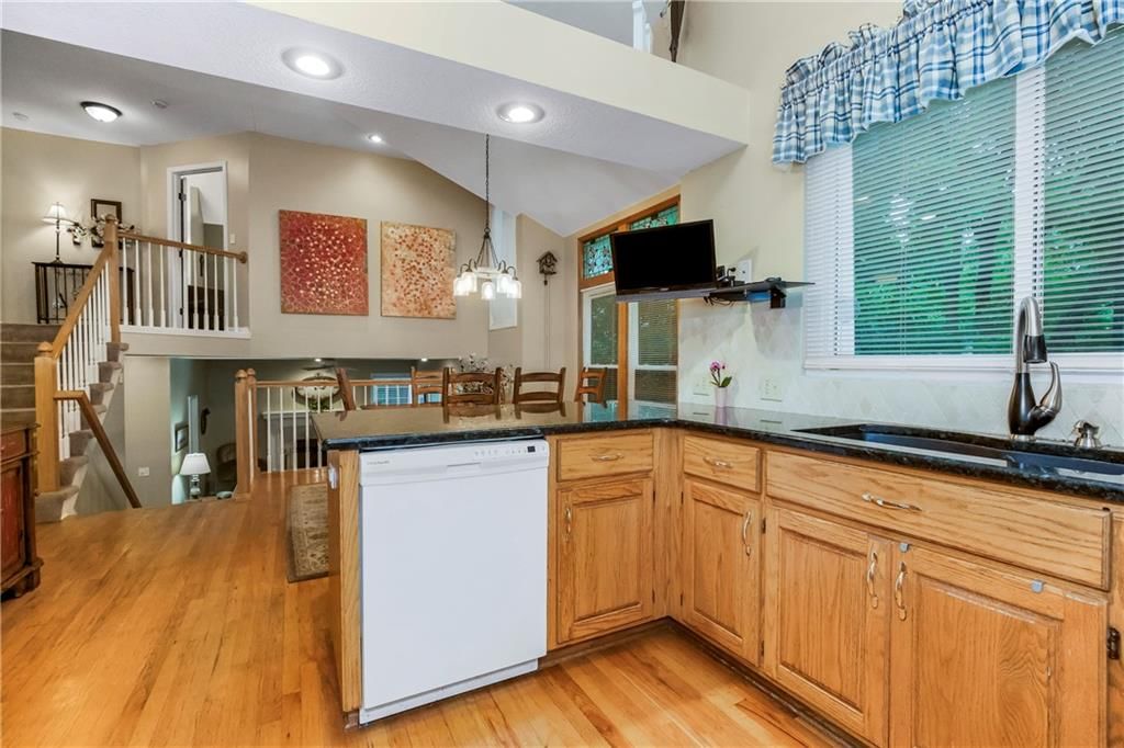 5162 Roundtree Street — photo 12