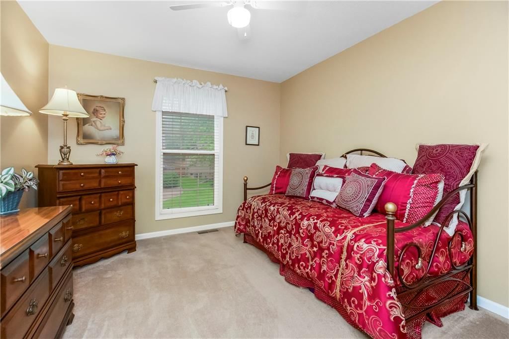 5162 Roundtree Street — photo 23