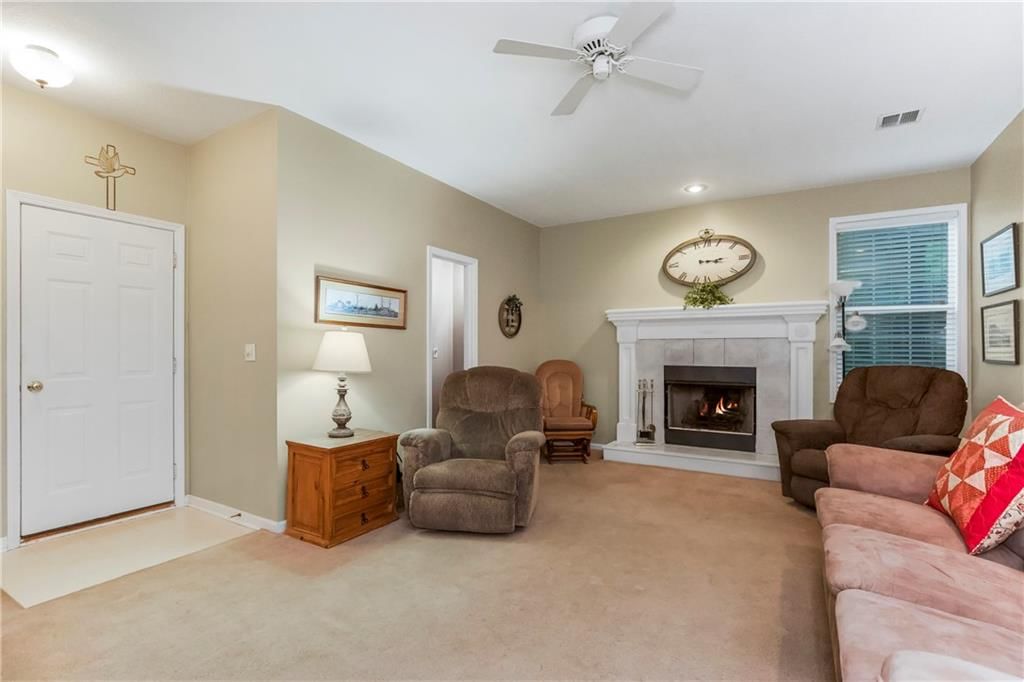5162 Roundtree Street — photo 27