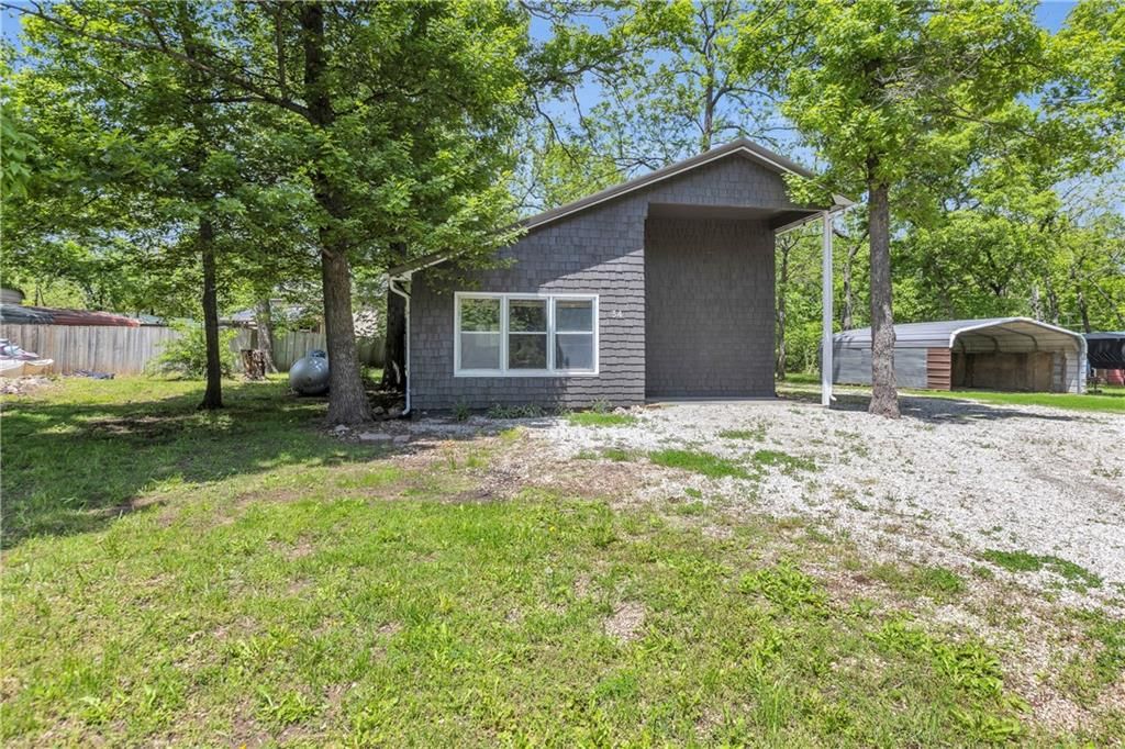 34 Agnes Lane — photo 2