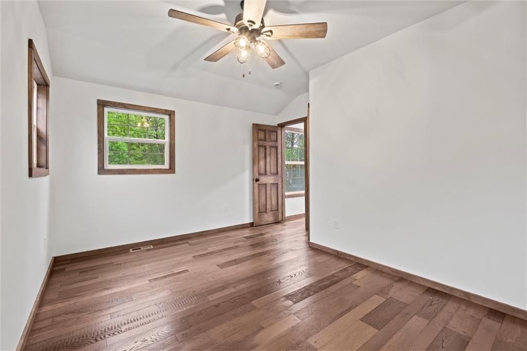 13 S Lakeside Circle — photo 10