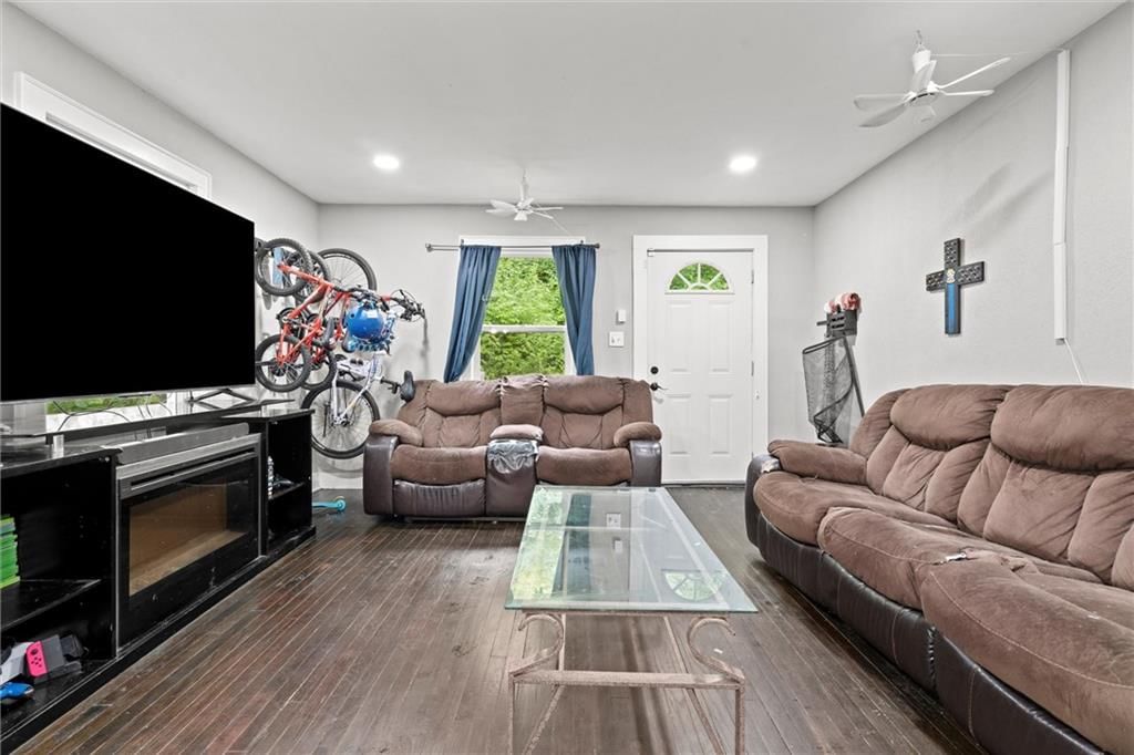 2620 S Holmes Street — photo 6
