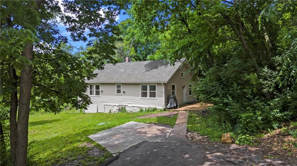2620 S Holmes Street — photo 26