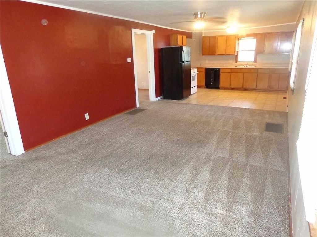 304 E Rose Street — photo 3