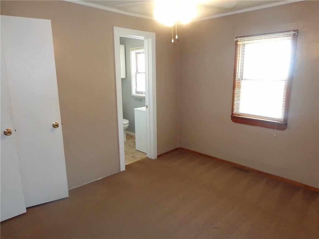 304 E Rose Street — photo 7