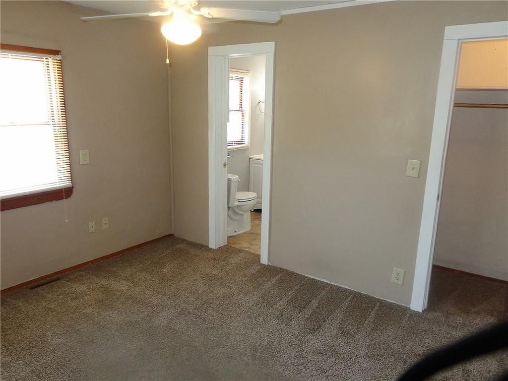304 E Rose Street — photo 12