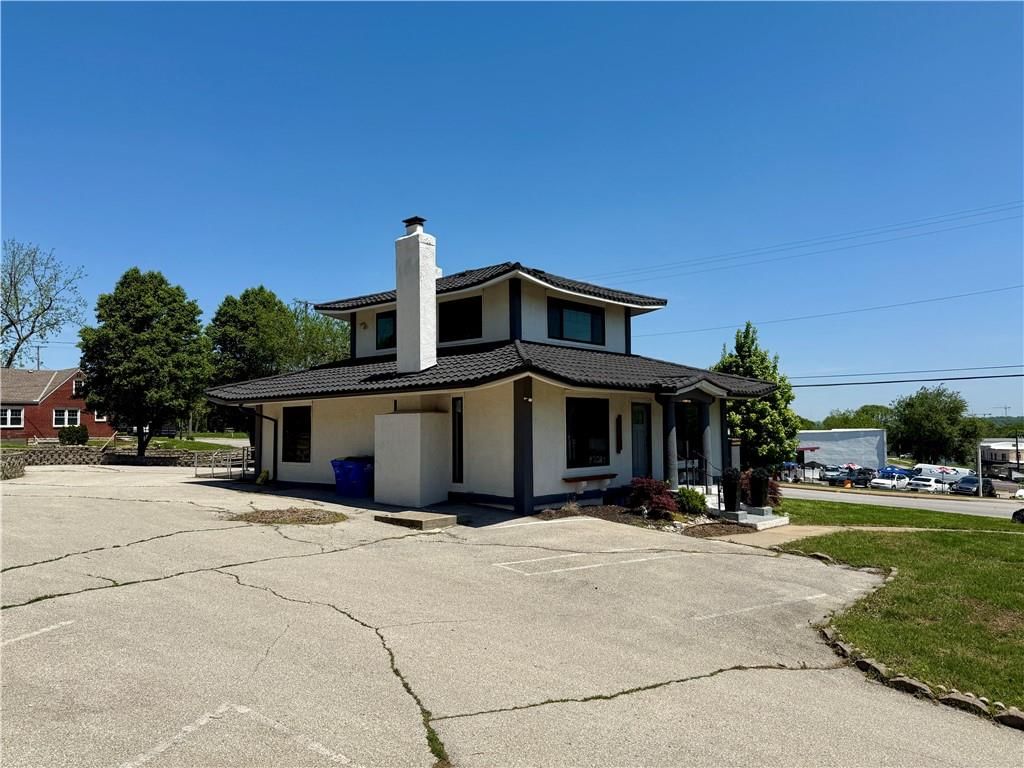 8702 W 49th Terrace — photo 15