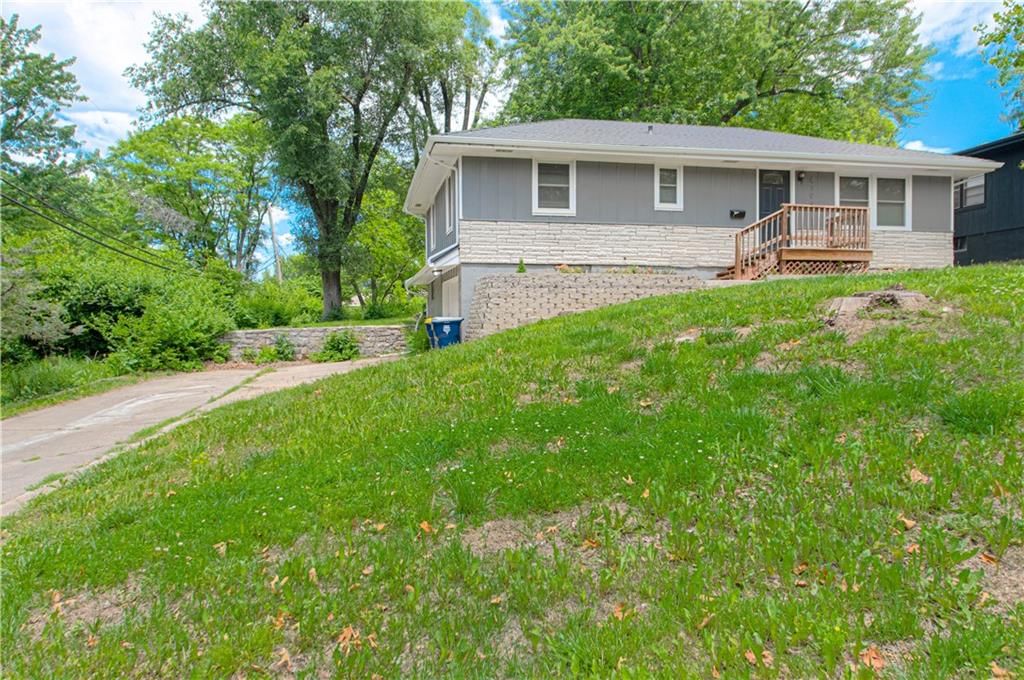 4104 E 112 Street — photo 27