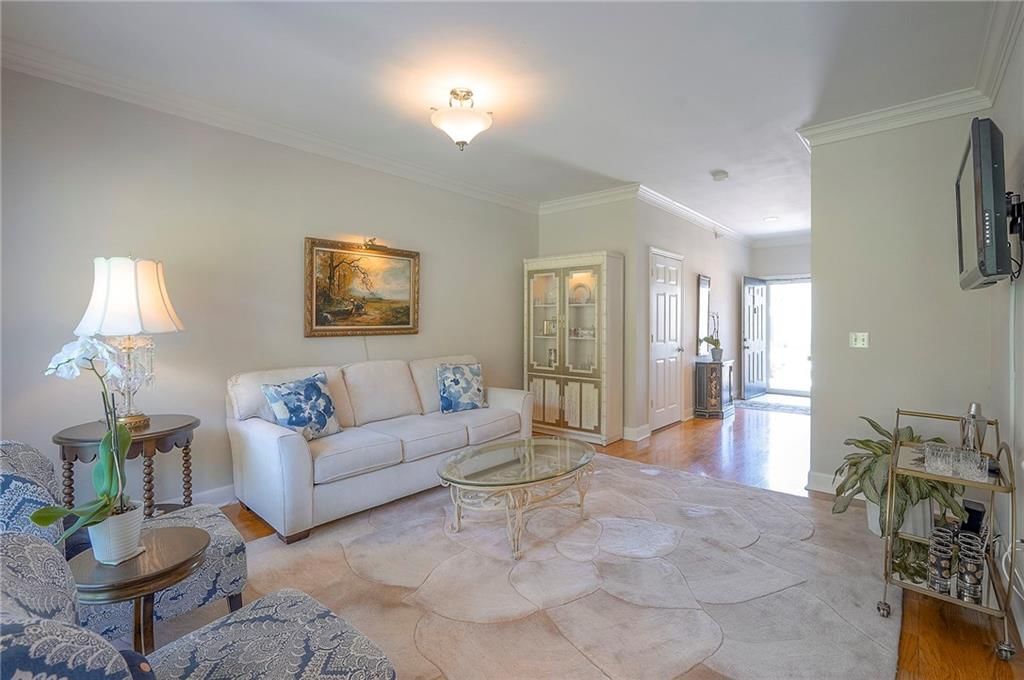 11622 Tomahawk Creek Parkway — photo 5