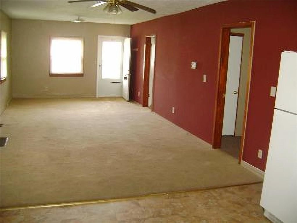 302 E Rose Street — photo 3