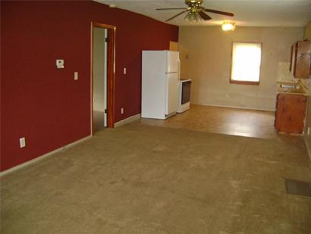 302 E Rose Street — photo 4