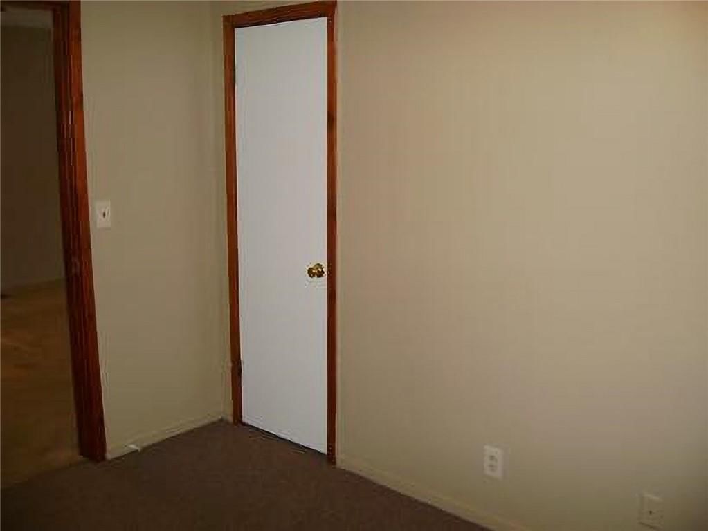 302 E Rose Street — photo 13