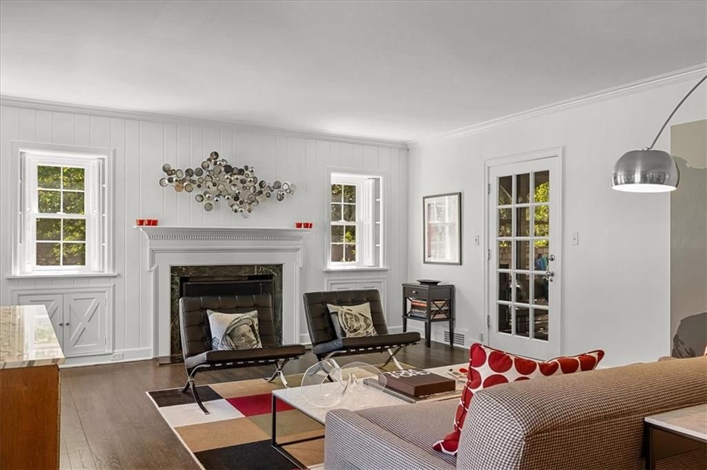 835 W 53rd Terrace — photo 10