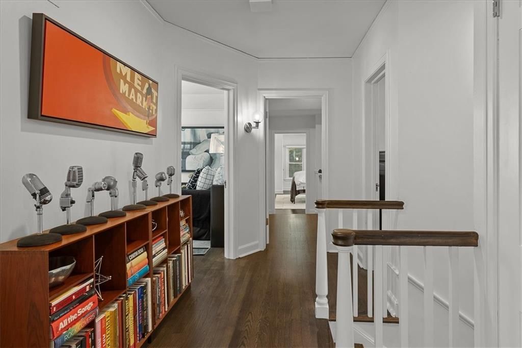 835 W 53rd Terrace — photo 28