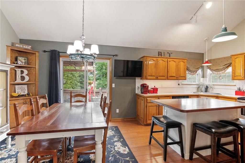 930 W Elizabeth Street — photo 7