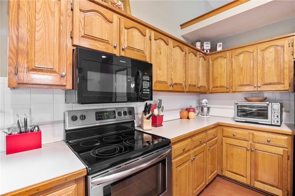 930 W Elizabeth Street — photo 11