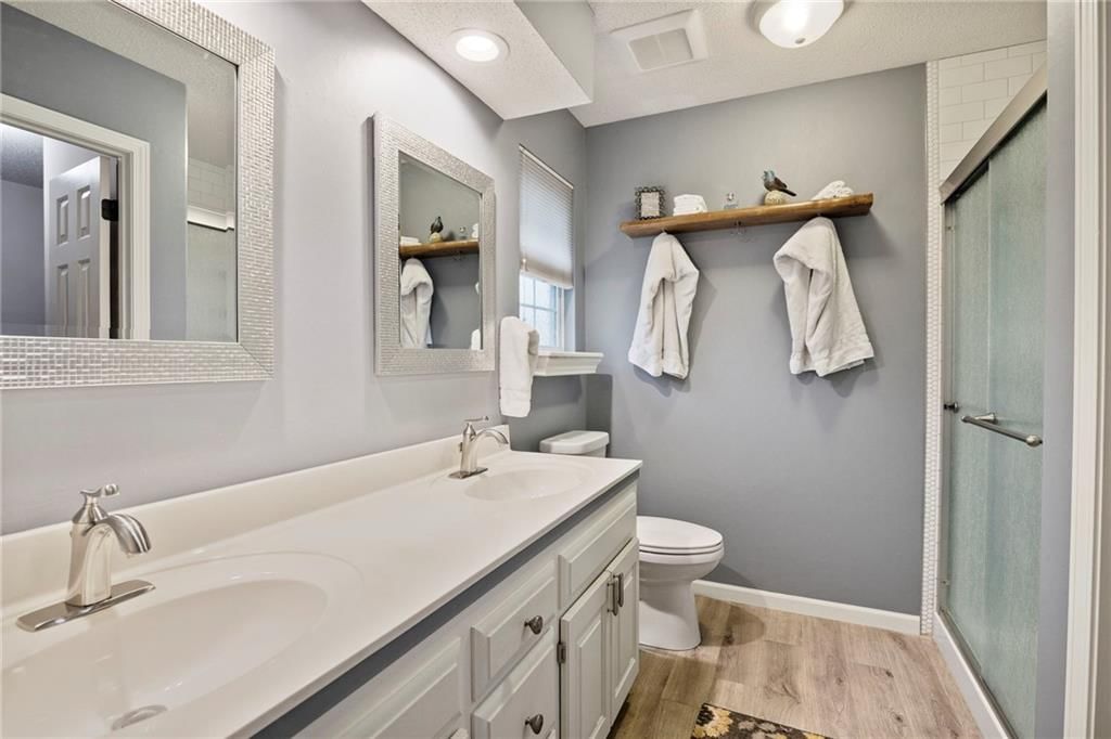 930 W Elizabeth Street — photo 18