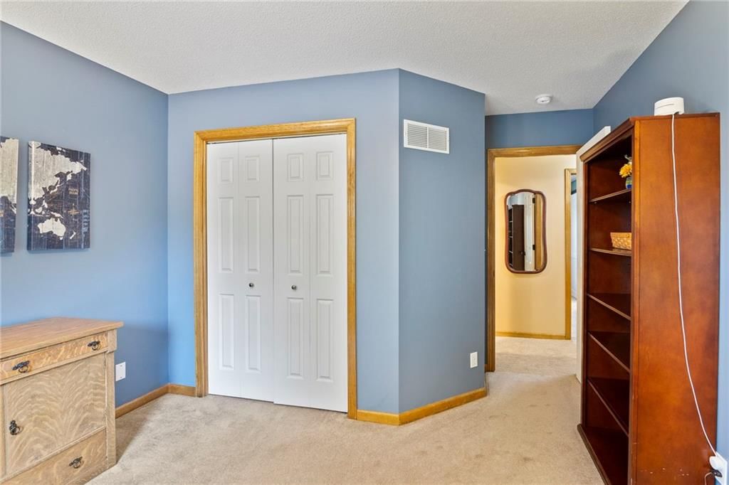 930 W Elizabeth Street — photo 22