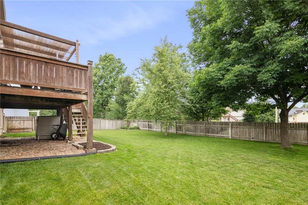 930 W Elizabeth Street — photo 30