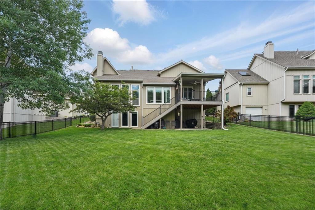 8001 NW 76th Terrace — photo 48