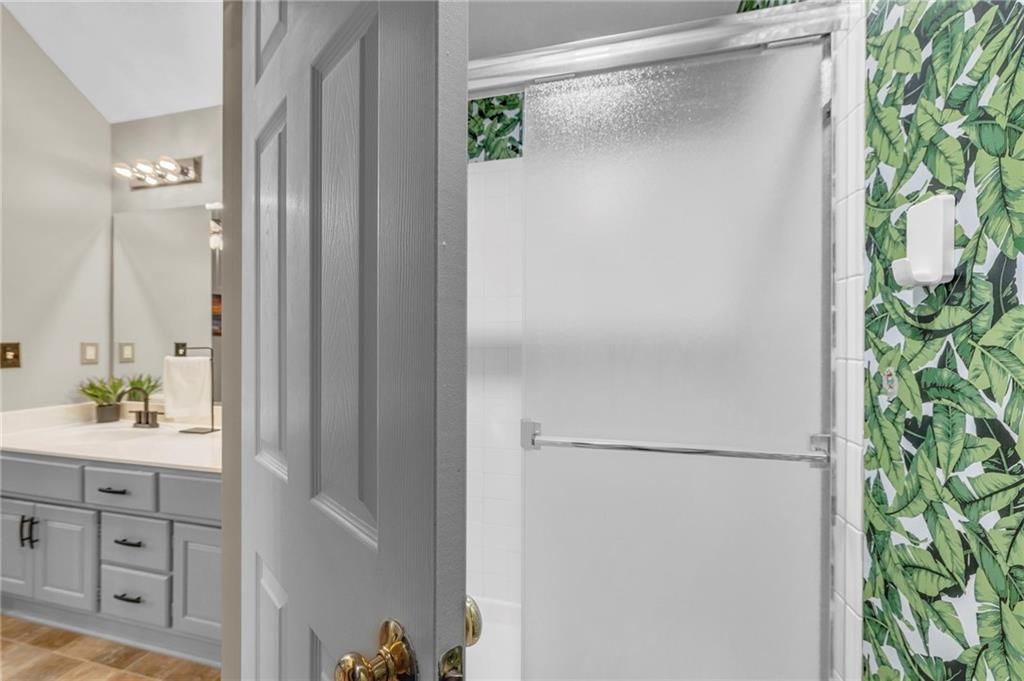 5167 Roundtree Street — photo 27