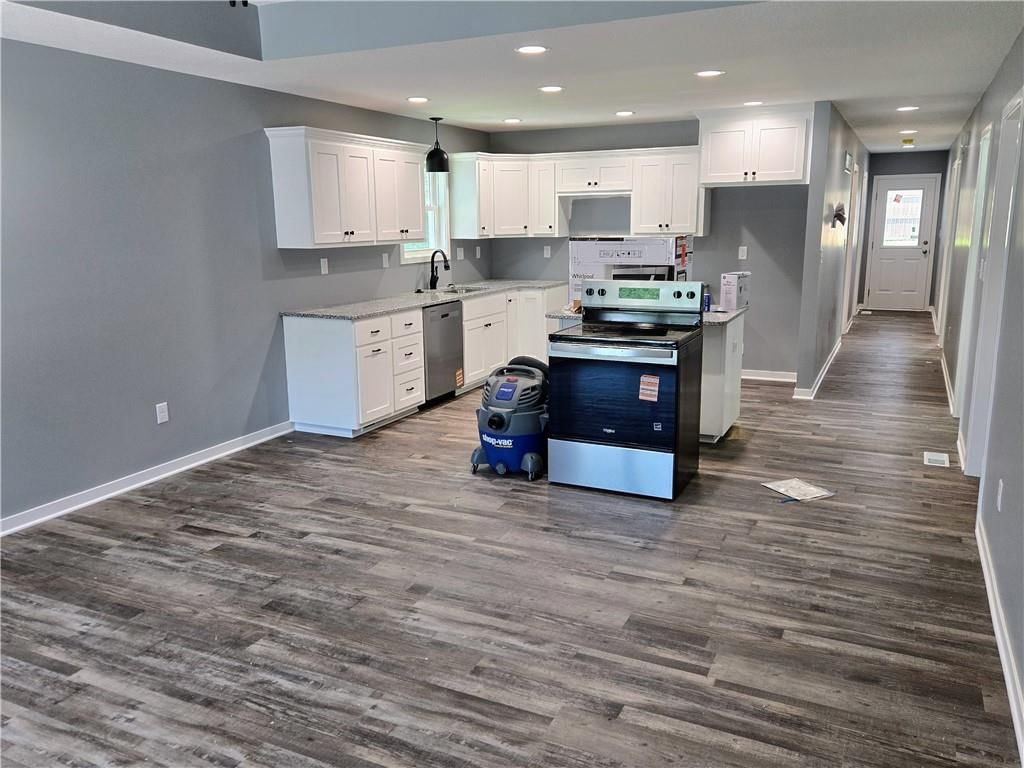 449 E Market Street — photo 6