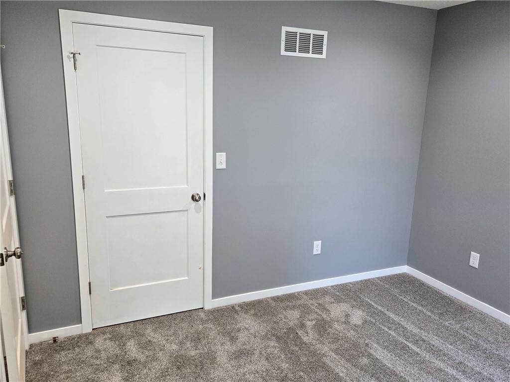449 E Market Street — photo 14