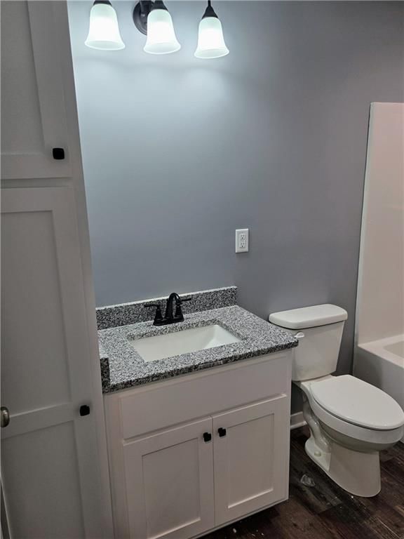 449 E Market Street — photo 16