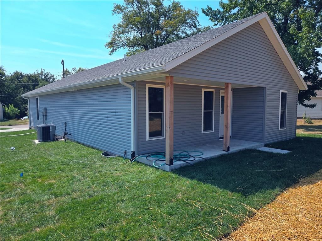 449 E Market Street — photo 26