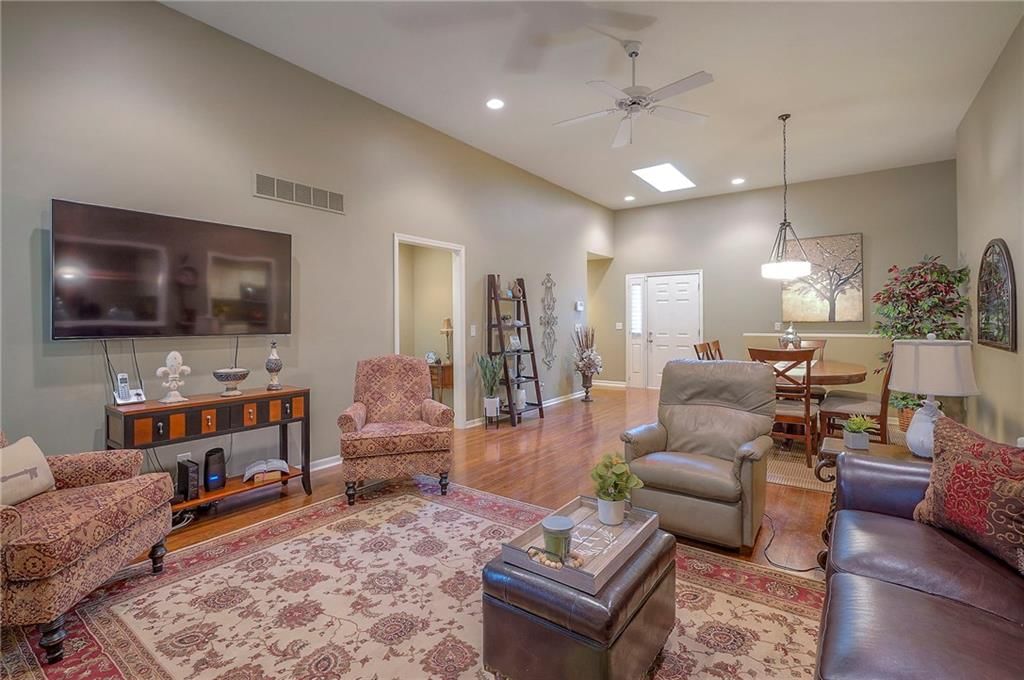 15429 FLOYD Street — photo 11