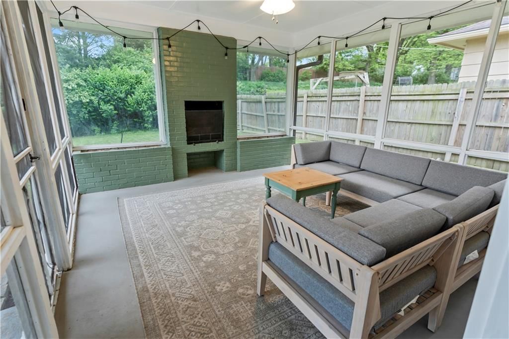 9503 Wyandotte Street — photo 16