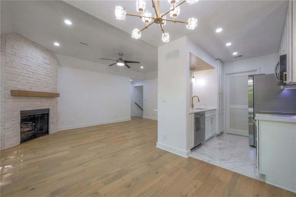 12136 Hayes Street — photo 7