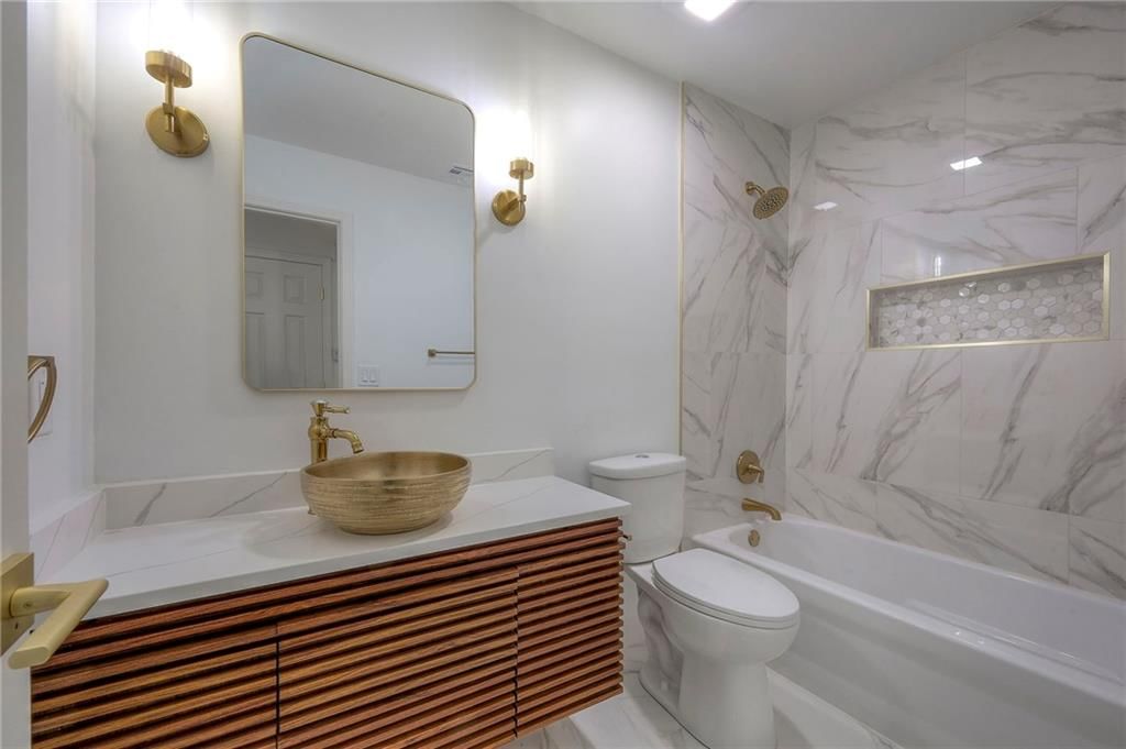 12136 Hayes Street — photo 14