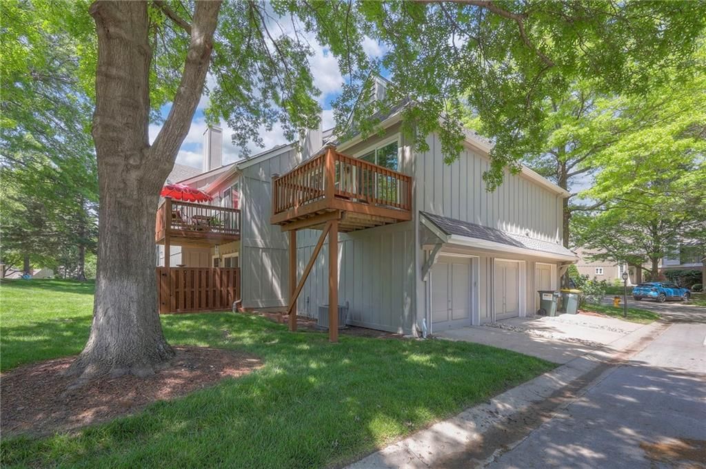 12136 Hayes Street — photo 18
