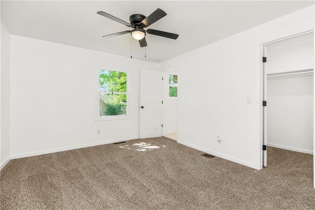 222 W College Street — photo 10